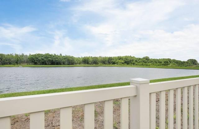 7322 KING CREEK Drive Gallery 4