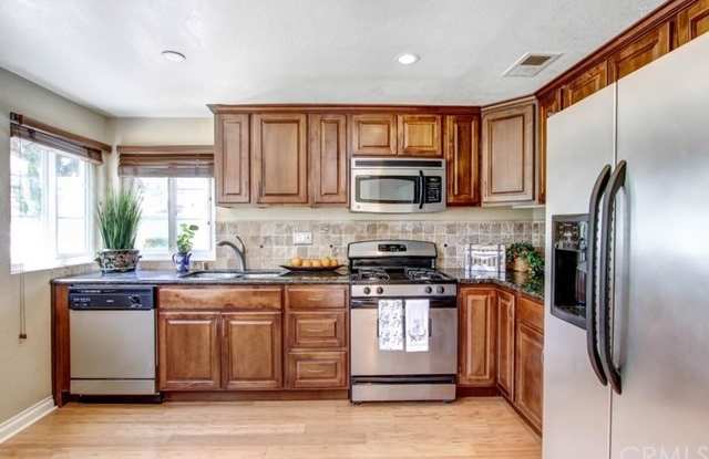 4 Potomac Gallery 3