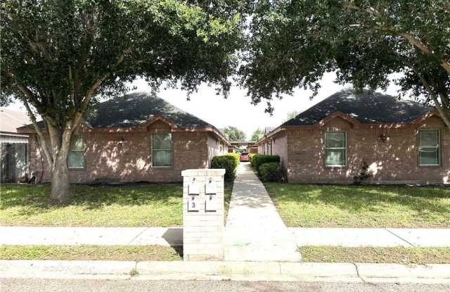 1803 S Kumquat Street photos photos