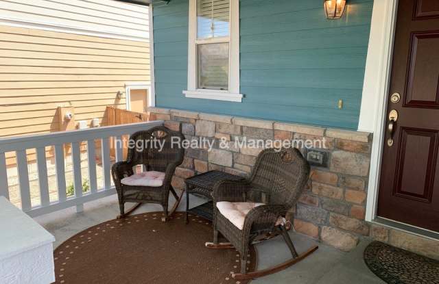 4 Bed, 3.5 Bath, 2380 Sqft - 4367 Prairie Rose Cir Gallery 3