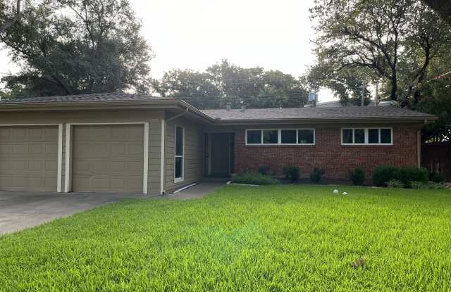 2110 William Brewster St - 2110 William Brewster Street, Irving, TX 75061