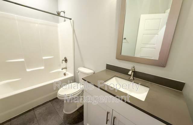 22 S Laird Dr Gallery 2