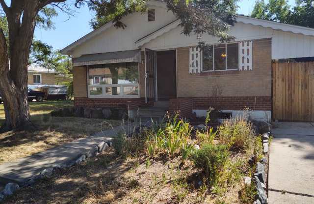 Centrally Located Northglenn Home - Available 4/28 - 10718 Northglenn Drive, Northglenn, CO 80233 Centrally Located Northglenn Home - Available 4/28 - 10718 Northglenn Drive, Northglenn, CO 80233