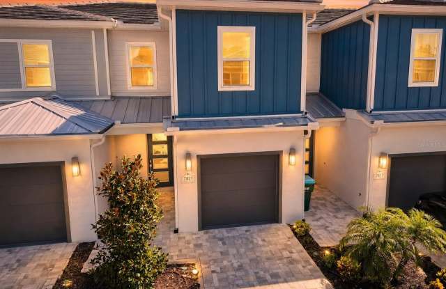7821 SPECTRUM Drive Gallery 1