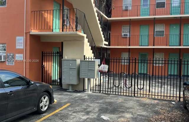 3669 Thomas Ave photos photos