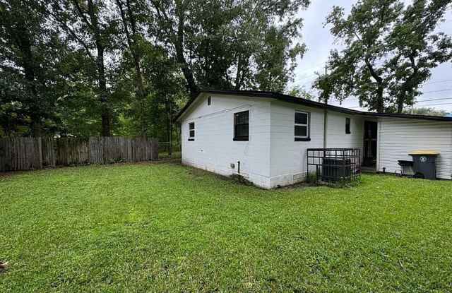 Charming Home in the Heart of Jacksonville! **2 WEEKS FREE** Gallery 4