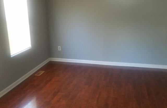 12114 RAVENWOOD COURT Gallery 2
