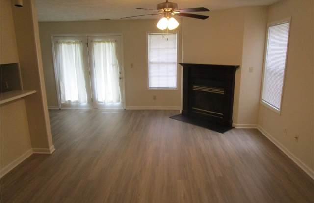 217-3 Waterdown Drive Gallery 3