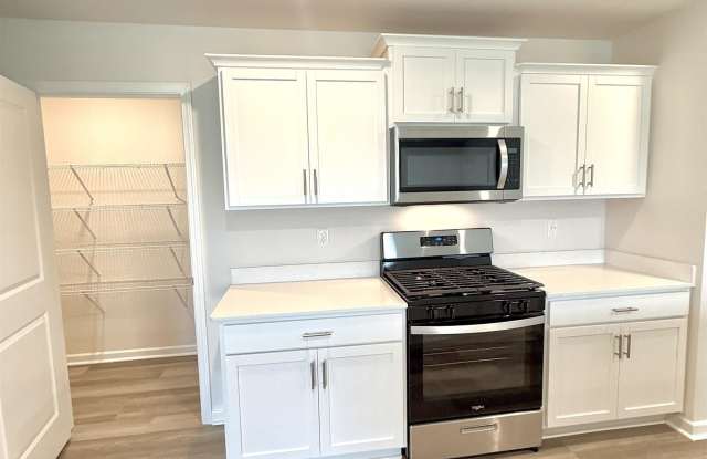 4154 Springshire Lane Gallery 4