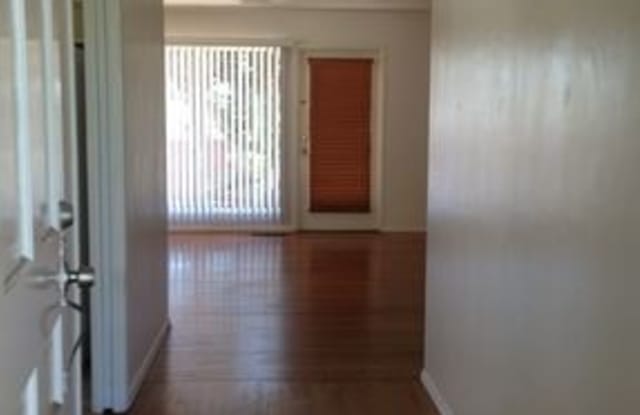 6741 Rolando Knolls Gallery 2