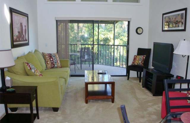 20 WOODLAKE COURT Gallery 2
