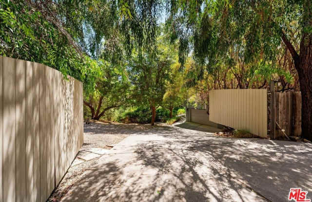 22760 Chamera Ln photos photos