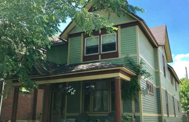 NE Minneapolis 2 Br / 1 Ba Upper Level Duplex - Available Now! photos photos NE Minneapolis 2 Br / 1 Ba Upper Level Duplex - Available Now! photos photos