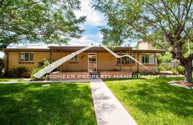 Spacious Home on Quiet Street with 2 Car Garage and Central A/C photos photos