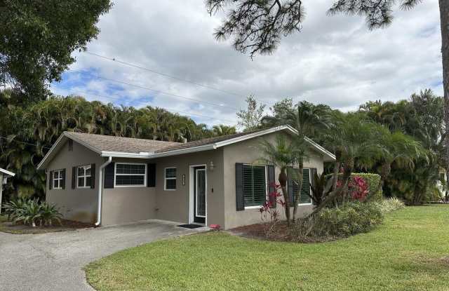 917 SW 36th Terrace photos photos