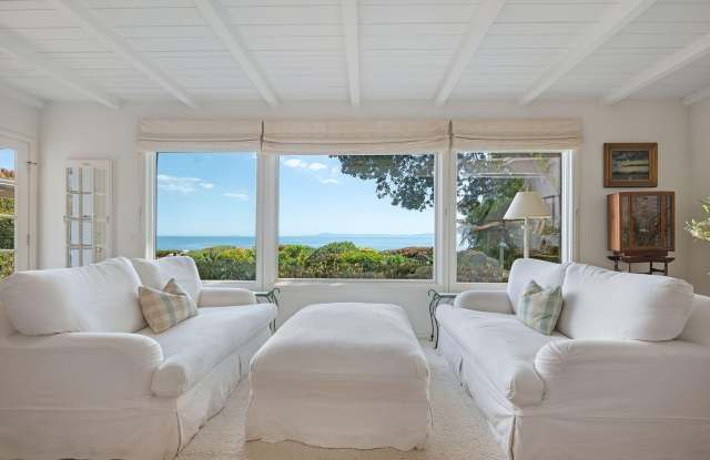 1539 Shoreline Drive Gallery 2