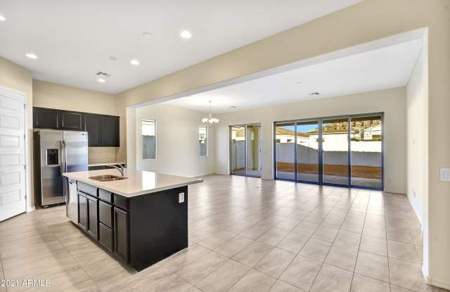 10152 E PALLADIUM Drive Gallery 4