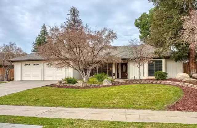 836 East Serena Avenue Gallery 2