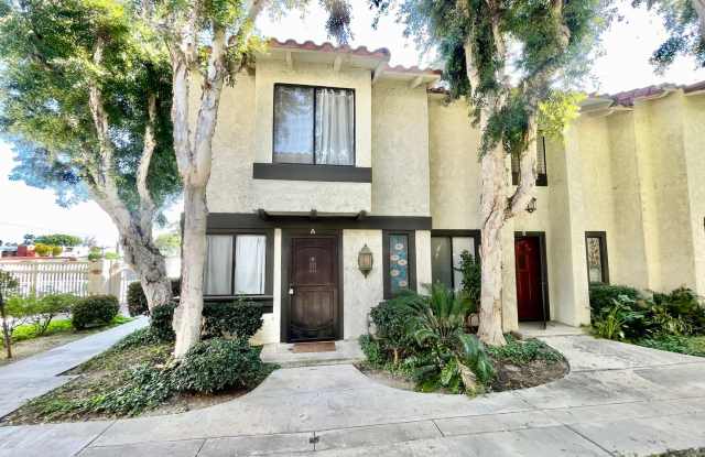 Updated Townhome in Old Town Tustin - 1102 San Juan Street, Tustin, CA 92780