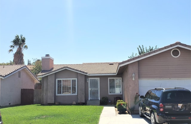 2250 Gregory Avenue - 2250 Gregory Avenue, Palmdale, CA 93550