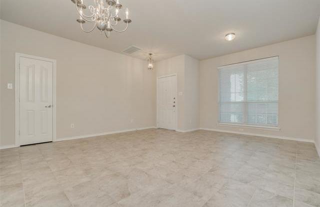 734 Crownpoint Court Gallery 2