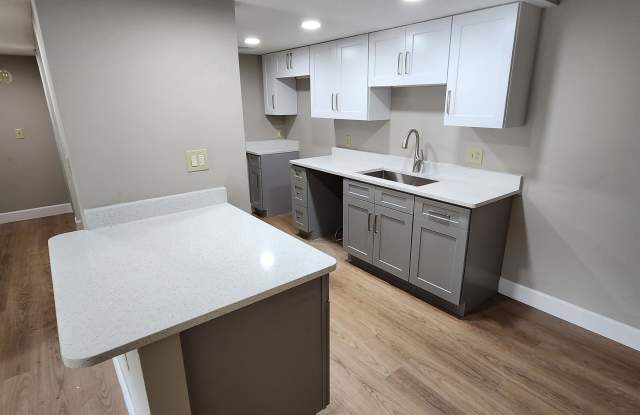 5265 Vineland Road - 5265 Vineland Road, Orlando, FL 32811 5265 Vineland Road - 5265 Vineland Road, Orlando, FL 32811