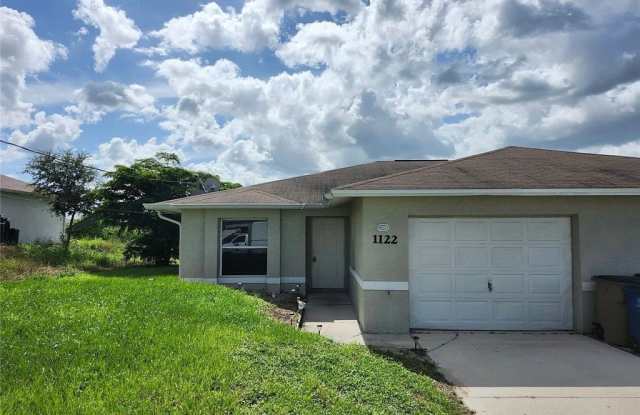 1122 Harry Avenue S photos photos