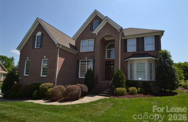 1144 Woodhall Drive Gallery 2
