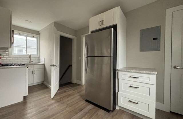 355 River Dr photos photos