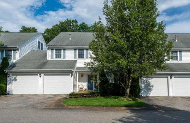 1215 Matthew Woods Drive - 1215 Matthew Woods Drive, Braintree Town, MA 02184