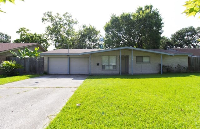 12019 Hillcroft Street - 12019 Hillcroft Avenue, Houston, TX 77035