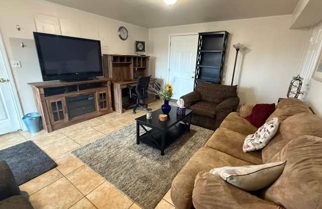 Country living on the Hillside of Anchorage!  (2) Bed, (1) Bath furnished unit! photos photos