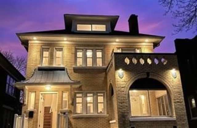 2030 Hazelwood Street photos photos