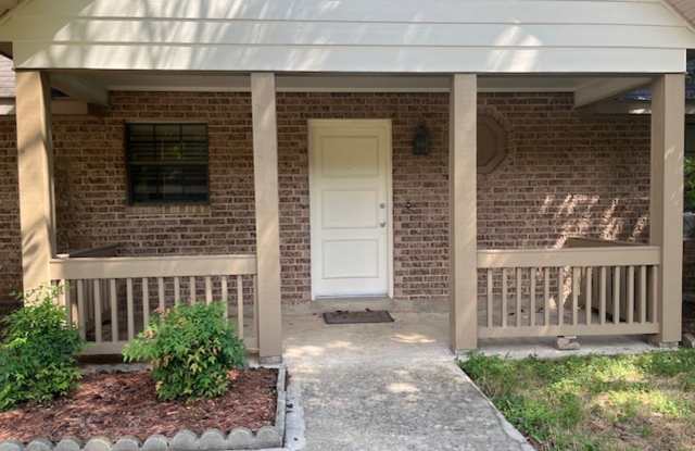 Master Downstairs! Be Close to the Rivers and Parks. Gallery 3
