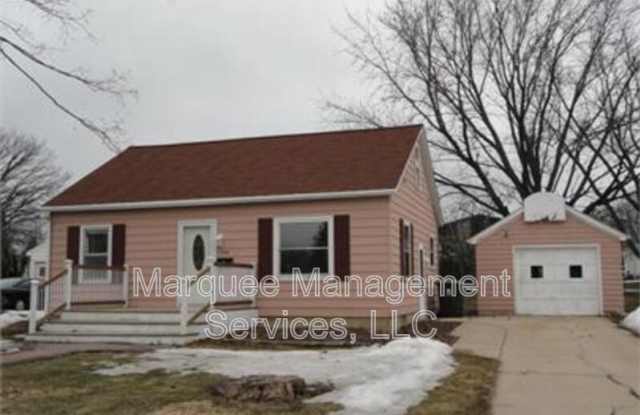 546 Kelly Street photos photos