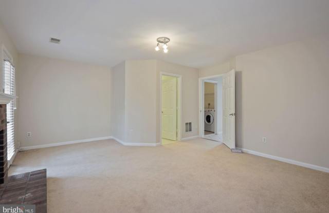 45472 BAGGETT TERRACE Gallery 4