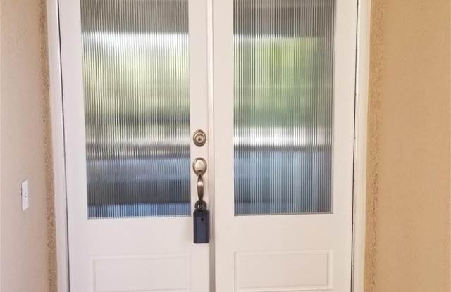 2381 Via Mariposa W Gallery 2