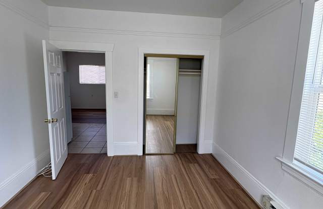 3103 Ingalls Street Gallery 3