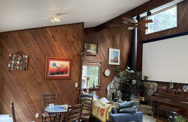 1780 Weston Ridge Road Gallery 1