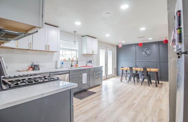 5411 32nd Street - 5411 32nd Street, Lubbock, TX 79407 5411 32nd Street - 5411 32nd Street, Lubbock, TX 79407