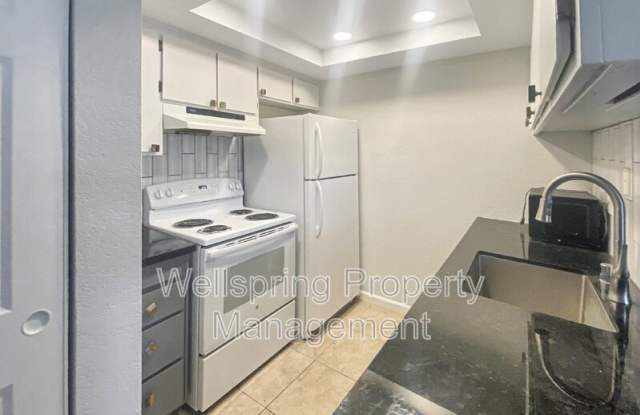 1529 Pyrenees Ave Gallery 4
