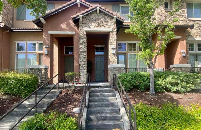Beautiful 3 Bedroom 2.5 Bath Sunnyvale Villas Townhouse photos photos