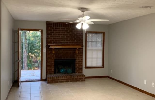 25 Woodland Tr - 25 Woodland Drive, Henry County, GA 30281