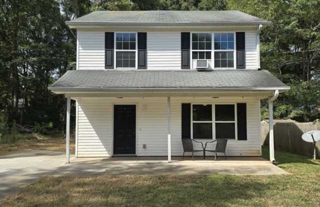 905 Davis Street - 905 Davis Street, Monroe, GA 30655