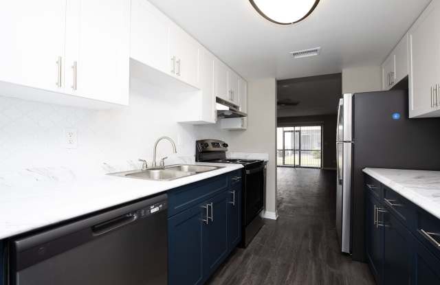 Westshore Crossing Gallery 3