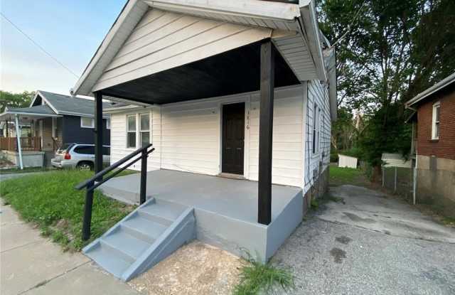 3816 N Hanley Road Gallery 2