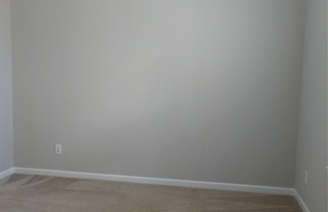 13121 Greencreek Drive Gallery 4