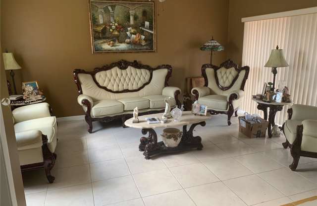 14141 SW 156 Terrace Gallery 2