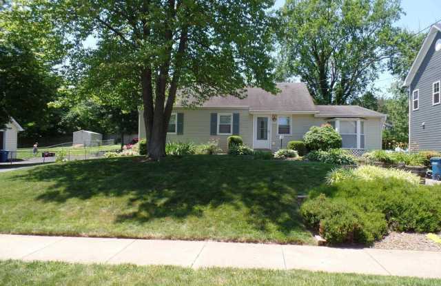 1820 PIMMIT Drive photos photos