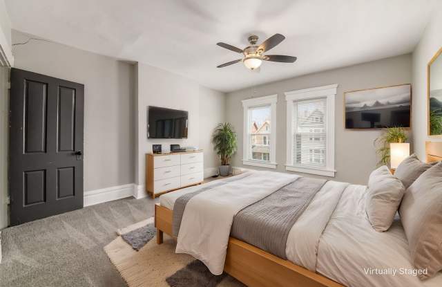 Bright 2BR Corner Townhome! Quartz, Stainless Steel & Private W/D | Pet Friendly! Gallery 3
